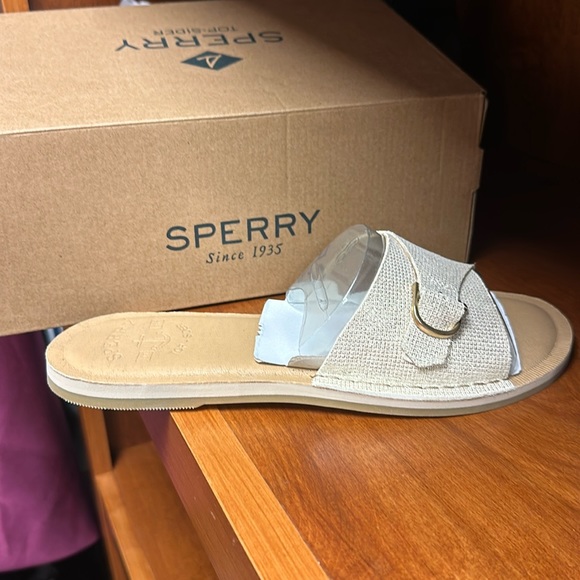 Speedy glittery gold sandals with buckle - Picture 1 of 4